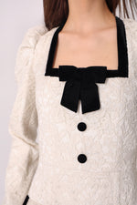 Load image into Gallery viewer, Antique-Vanilla
